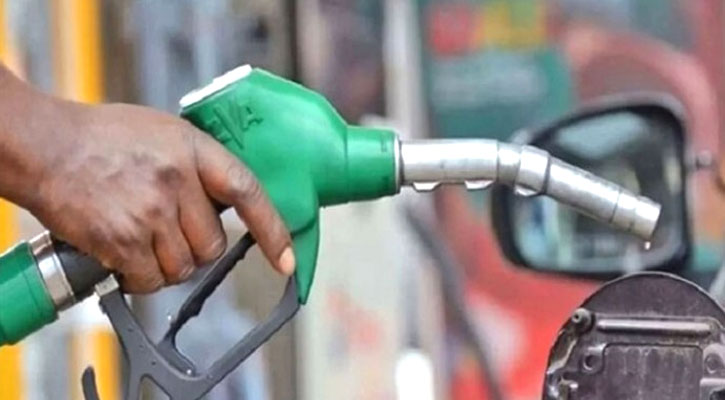 লিটারে ২ টাকা কমল জ্বালানি তেলের দাম