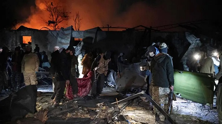 পাকিস্তানের হামলায় কাবুলে ৪০০ নিহত, দাবি তালেবানের