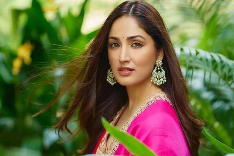জাতীয় চলচ্চিত্র পুরস্কার পেয়ে আবেগাপ্লুত ইয়ামি, বললেন ‘স্বপ্ন সত্যি হয়’
