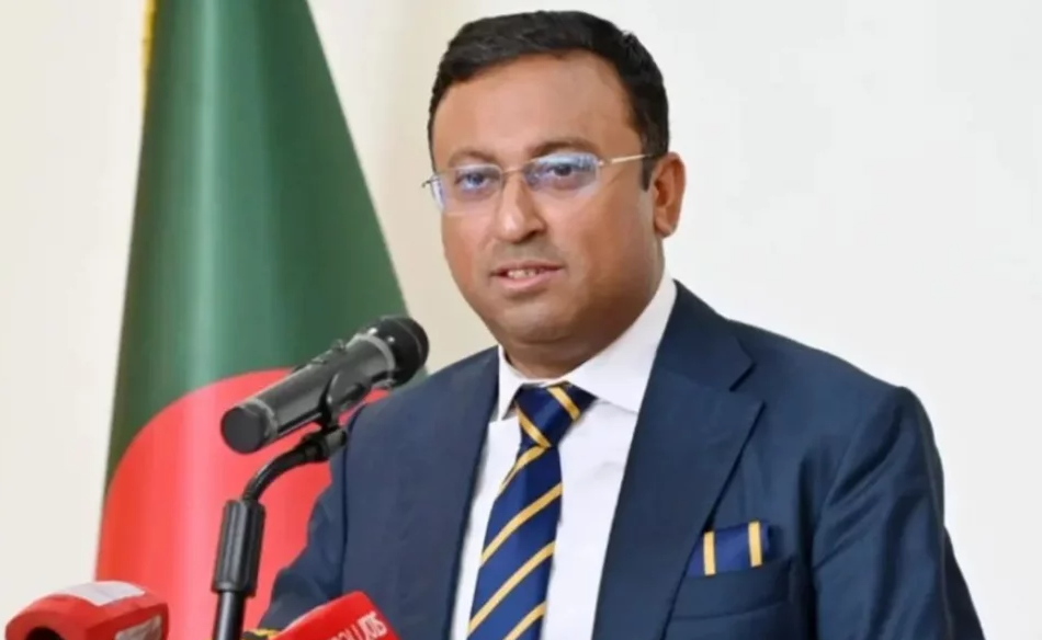 লন্ডন প্রবাসী থেকে প্রতিমন্ত্রী হুমায়ুন কবির