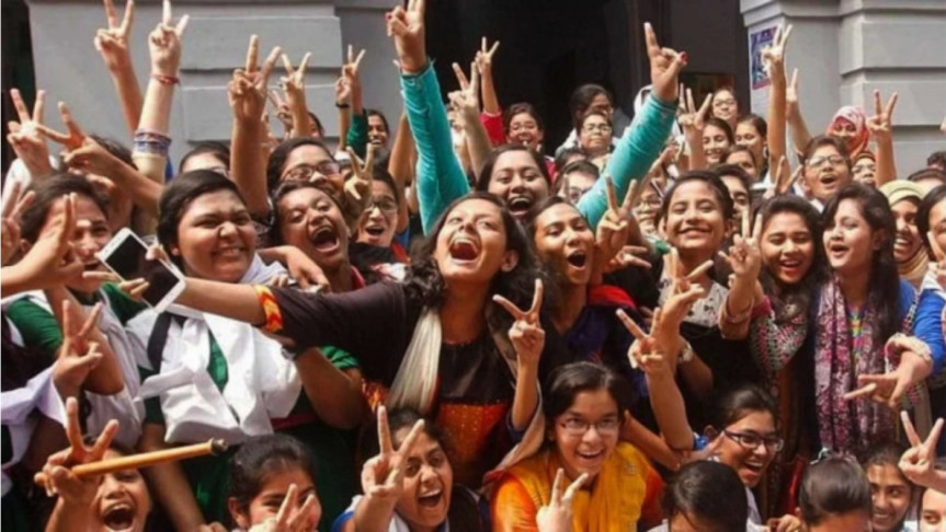 এসএসসি ও সমমান পরীক্ষার ফল প্রকাশ সোমবার, যেভাবে জানবেন