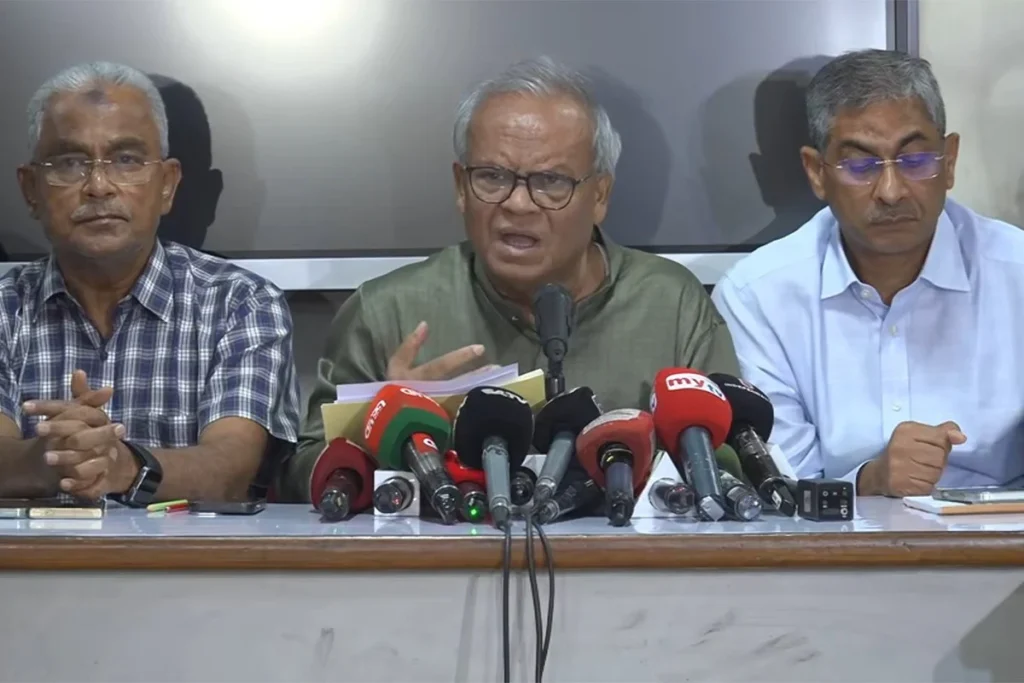 অন্য দেশের তুলনায় বাংলাদেশে জ্বালানি তেলের দাম কম : রিজভী