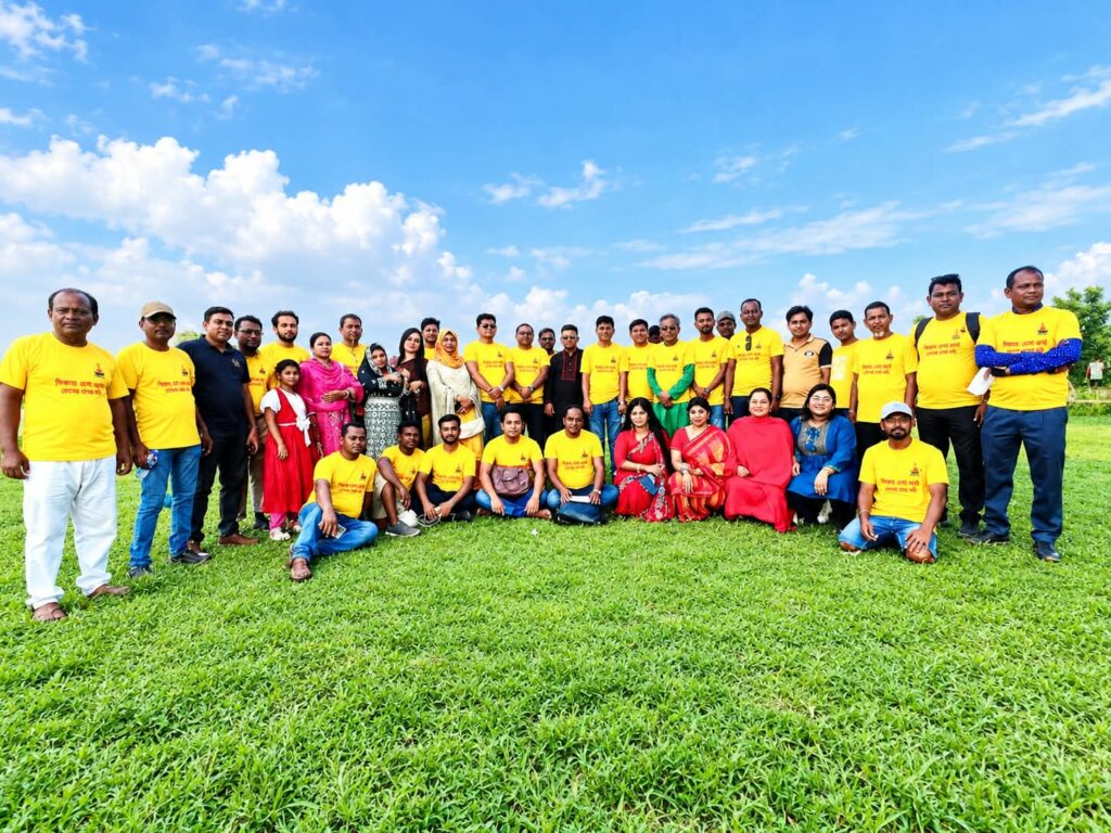 মিরপুর প্রেসক্লাবের নৌকা ভ্রমণ, পিকনিক ও পুরস্কার বিতরণ অনুষ্ঠিত